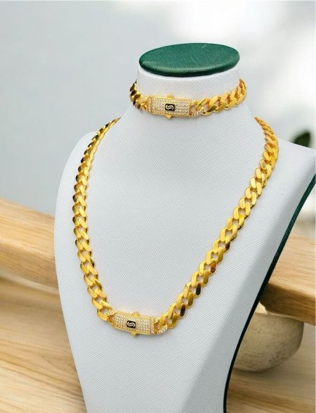 طقم موناكو الفاخر(عقد واسواره وحلق)